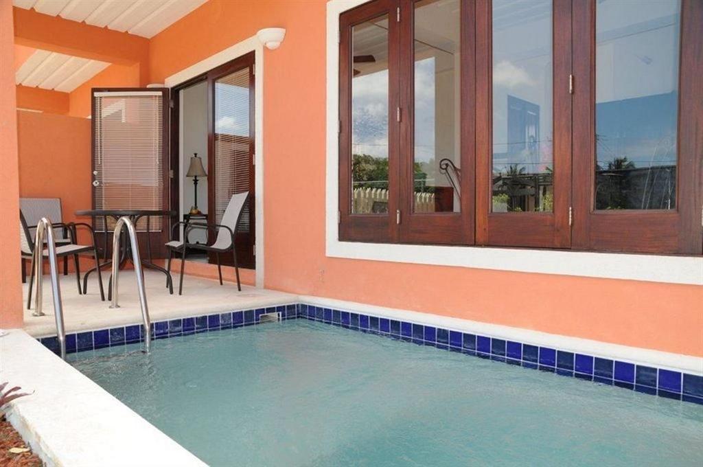 Augusta'S Apartments Rodney Bay Room photo